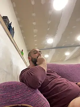 chicomallorca96 online show from 04-06-26, 03:57