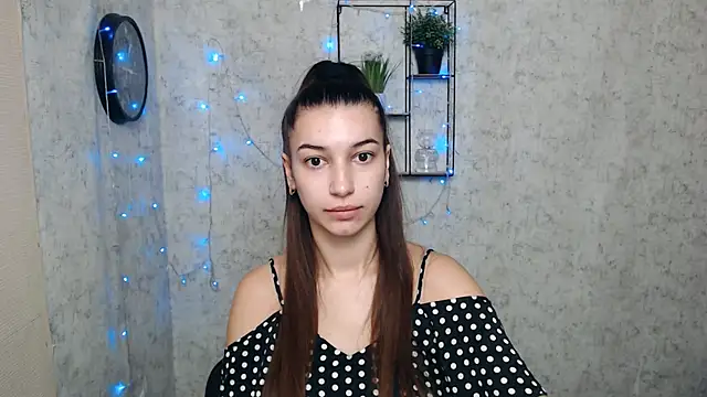 KarolinaRosse  online show from 01-14-25, 07:17