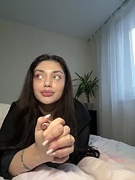 Snapshot of Sweet_Khalifa_ chatting on 01-18-25, 01:08 Sweet Khalifa  online show from 01-18-25, 01:08