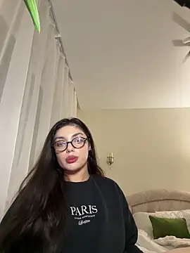 Snapshot of Sweet_Khalifa_ chatting on 01-25-25, 03:09 Sweet Khalifa  online show from 01-25-25, 03:09