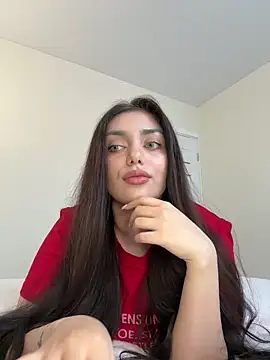 Snapshot of Sweet_Khalifa_ chatting on 02-14-25, 01:29 Sweet Khalifa  online show from 02-14-25, 01:29