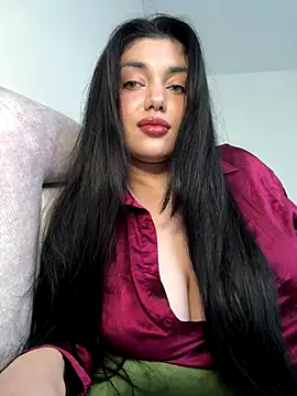 Snapshot of Sweet_Khalifa_ chatting on 09-25-25, 02:10 Sweet Khalifa  online show from 09-25-25, 02:10