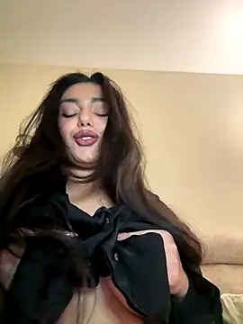 Sweet Khalifa  online show from 11-24-25, 03:45