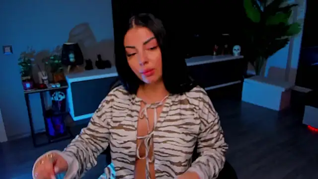 anemarieejolie online show from 05-17-26, 06:37