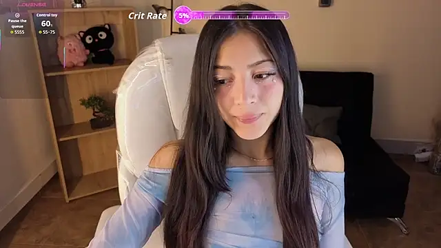 Snapshot of Meelanny_ds chatting on 12-17-25, 04:40 Meelanny ds online show from 12-17-25, 04:40