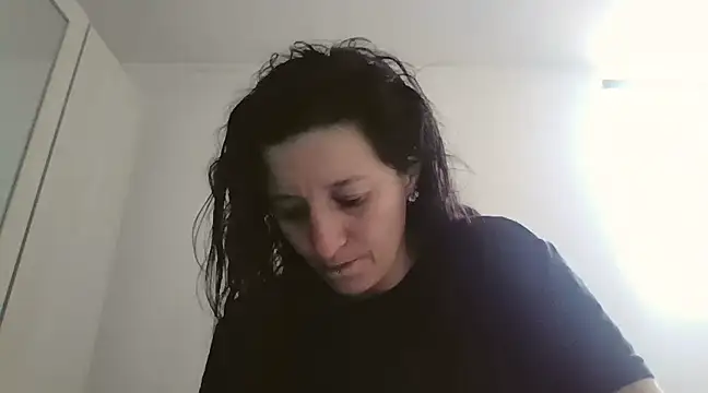 Snapshot of hanamy_joha chatting on 03-11-25, 09:15 hanamy joha online show from 03-11-25, 09:15