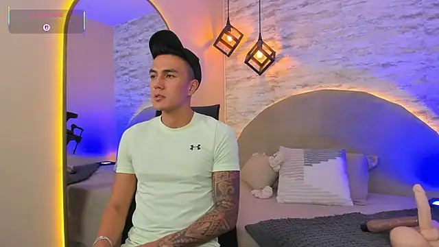 Aron Bolt online show from 04-06-26, 11:27