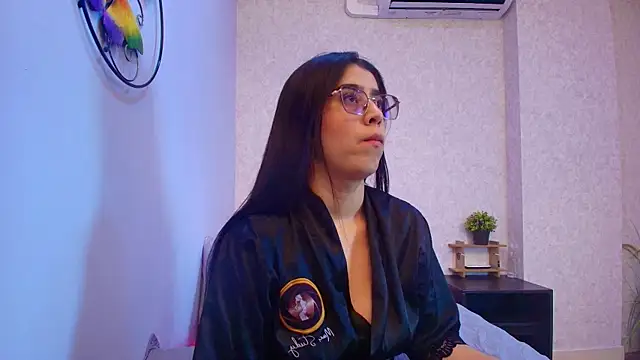 Amy wats0n online show from 11-28-25, 07:05