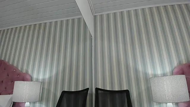 Snapshot of HazelMoret chatting on 03-22-25, 12:14 HazelMoret online show from 03-22-25, 12:14