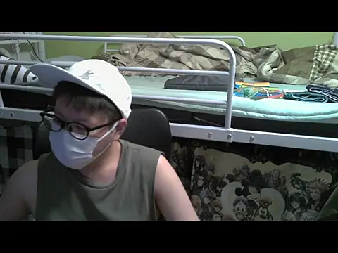 Snapshot of Owl1216 chatting on 03-08-26, 01:26 Owl1216 online show from 03-08-26, 01:26