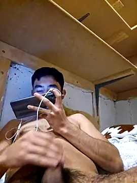 Axeltu77 online show from 03-25-26, 04:40