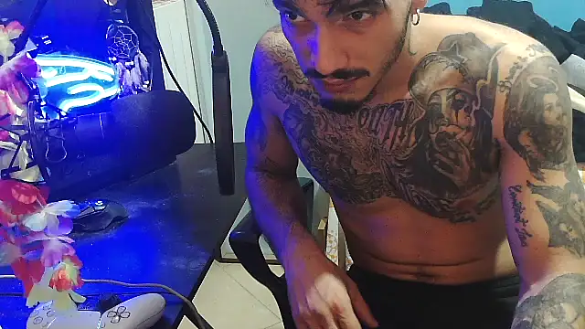 Badboyi1997 online show from 09-29-25, 10:25