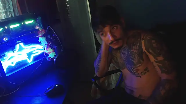 Badboyi1997 online show from 10-08-25, 06:11