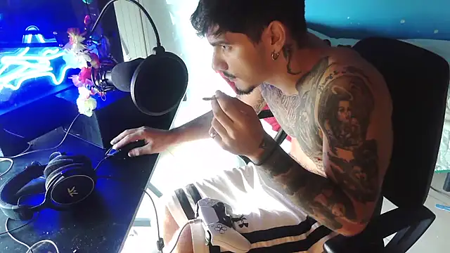 Badboyi1997 online show from 10-14-25, 12:06