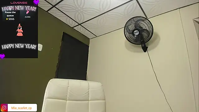 Mia scarlet69 online show from 02-11-26, 12:32