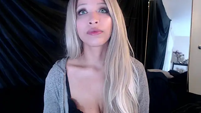 liadivina online show from 02-01-25, 10:48