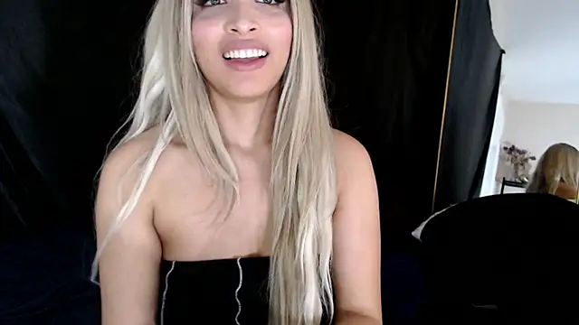 liadivina online show from 02-17-25, 03:20