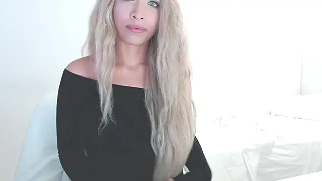 liadivina online show from 12-04-25, 04:11