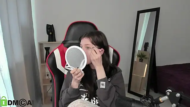 Este Glen online show from 03-13-25, 12:13