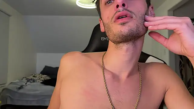 Snapshot of Dylansd chatting on 12-19-25, 07:48 Dylansd online show from 12-19-25, 07:48