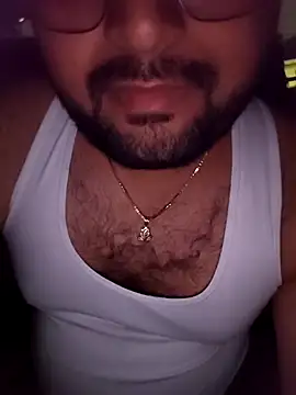 hardyloves online show from 12-24-24, 09:11