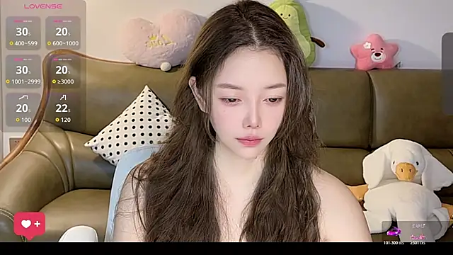 Yilin1999 online show from 07-26-26, 12:12