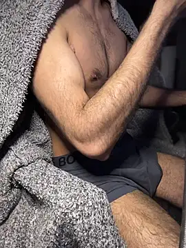 pxrnsenpaii online show from 04-17-26, 01:52