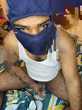 Snapshot of mickey_love chatting on 01-22-25, 06:10 mickey love online show from 01-22-25, 06:10