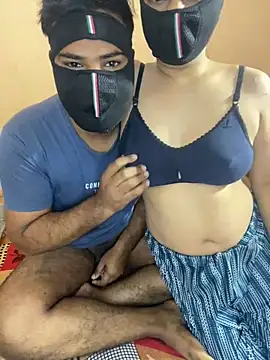 Snapshot of mickey_love chatting on 02-08-25, 05:51 mickey love online show from 02-08-25, 05:51