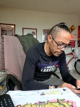 mileflav0r online show from 05-18-26, 08:42