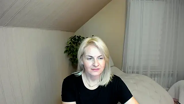 Snapshot of Alicee_Gracee chatting on 01-04-25, 05:16 Alicee Gracee online show from 01-04-25, 05:16