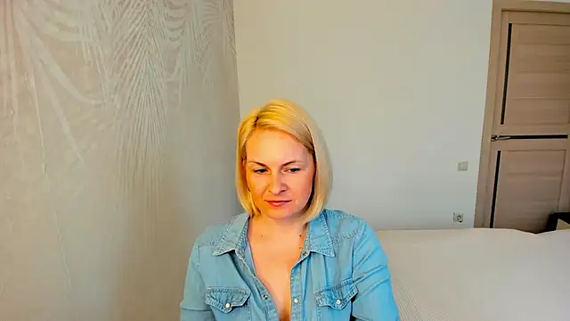 Alicee Gracee online show from 04-20-26, 09:45