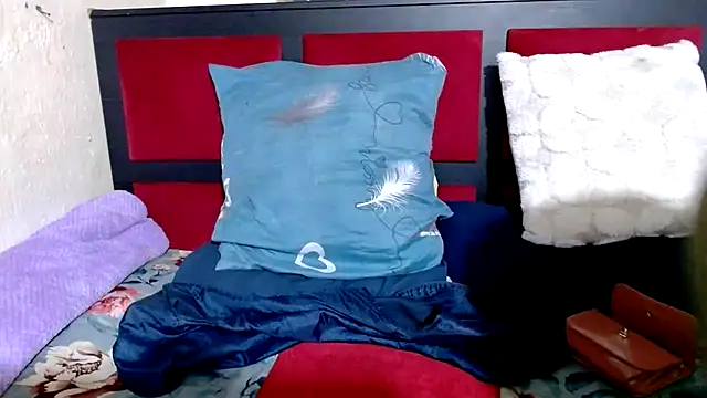 MaximTease24 online show from 06-21-26, 01:57