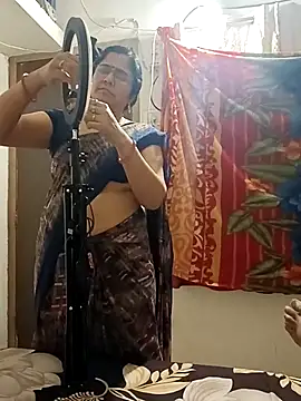 Snapshot of payalrajput123 chatting on 01-13-26, 04:45 payalrajput123 online show from 01-13-26, 04:45