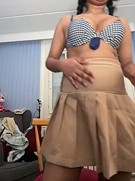 Snapshot of ScarletAss chatting on 02-16-25, 04:21 ScarletAss online show from 02-16-25, 04:21