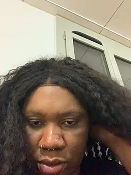 Snapshot of bonbonaumiel chatting on 12-04-24, 07:23 bonbonaumiel online show from 12-04-24, 07:23