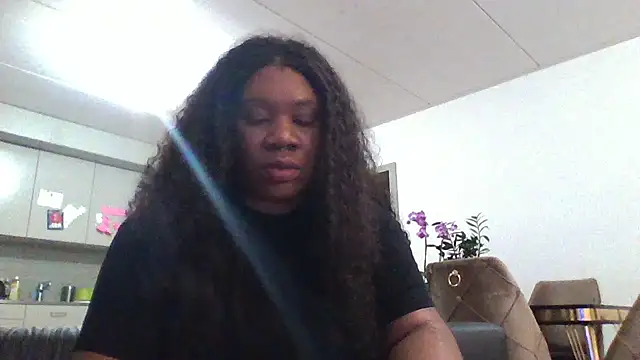 Snapshot of bonbonaumiel chatting on 12-06-24, 06:39 bonbonaumiel online show from 12-06-24, 06:39