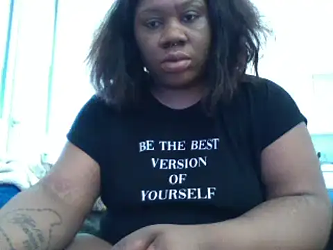 Snapshot of bonbonaumiel chatting on 01-01-25, 11:05 bonbonaumiel online show from 01-01-25, 11:05