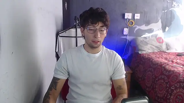 Dereck Dickson online show from 12-02-25, 06:47