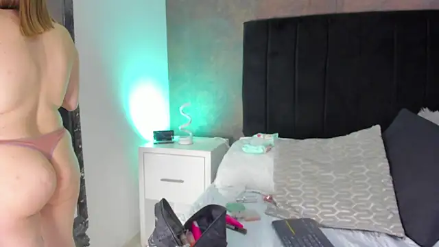 NaxaAndLexi  online show from 01-18-25, 01:40