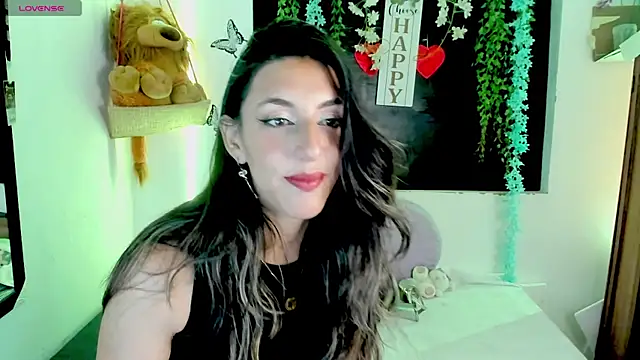 Snapshot of queen-natty chatting on 07-01-26, 02:57 queen-natty online show from 07-01-26, 02:57