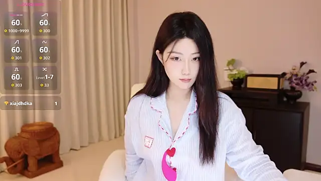 Lucky-baby online show from 05-11-26, 01:39