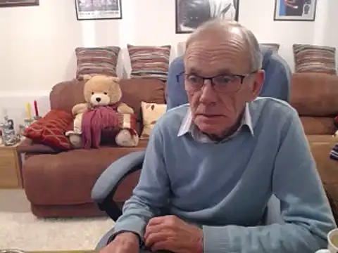 Ferret7777 online show from 02-15-25, 06:12