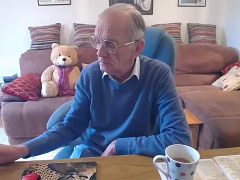 Ferret7777 online show from 10-14-25, 10:38