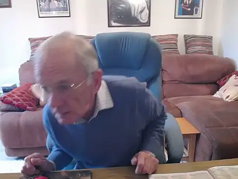 Ferret7777 online show from 10-17-25, 09:56