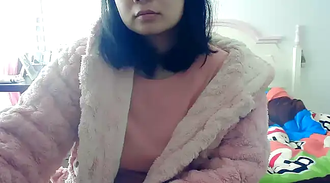 CN-Xiaoxi online show from 02-15-25, 06:12