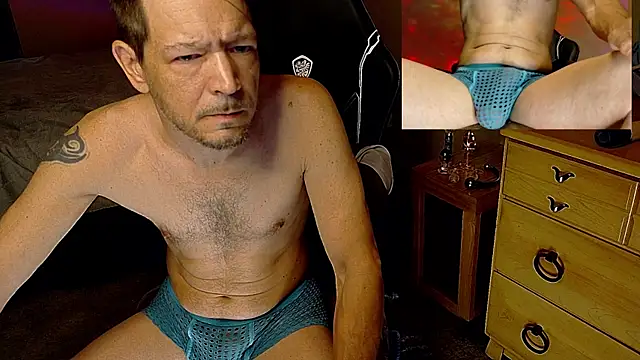 MasterForgedRayy online show from 04-14-26, 07:20