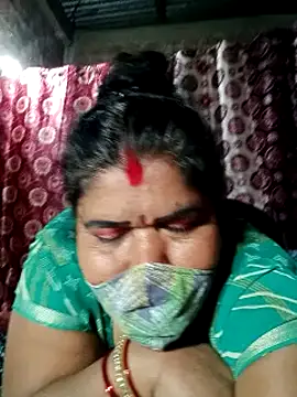 Snapshot of Hot_Falguni chatting on 01-11-25, 06:45 Hot Falguni online show from 01-11-25, 06:45