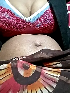 Snapshot of Hot_Falguni chatting on 03-22-25, 02:03 Hot Falguni online show from 03-22-25, 02:03