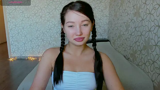Lissa Cristal online show from 05-19-26, 12:11